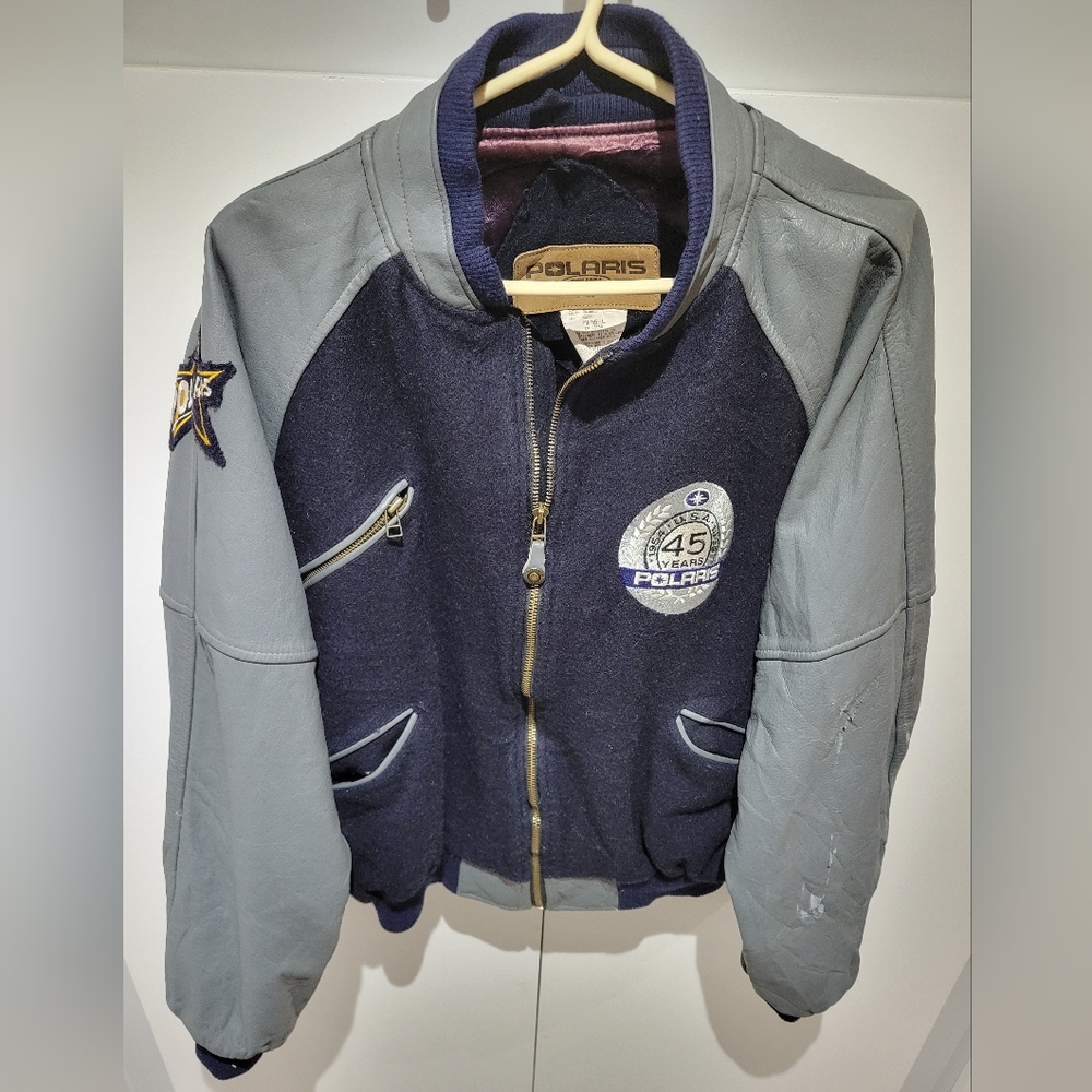 Vintage Polaris Varsity Navy Gray Bomber Jacket, Made In Canada Men's Large/XL - Picture 11 of 12